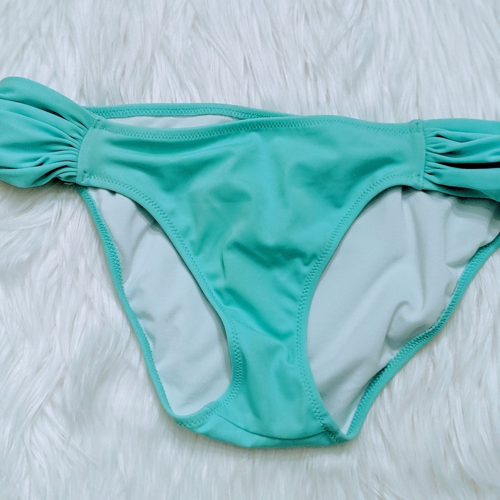 Victoria's secret swimsuit bottoms
